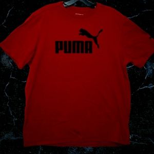 NWOT Mens Puma logo graphic tee